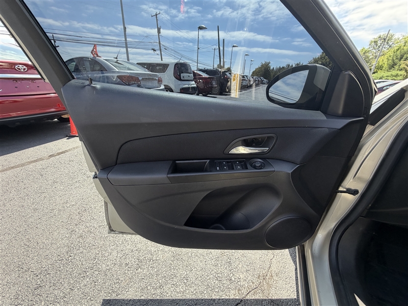 2014 Chevrolet Cruze 1FL - Photo 6