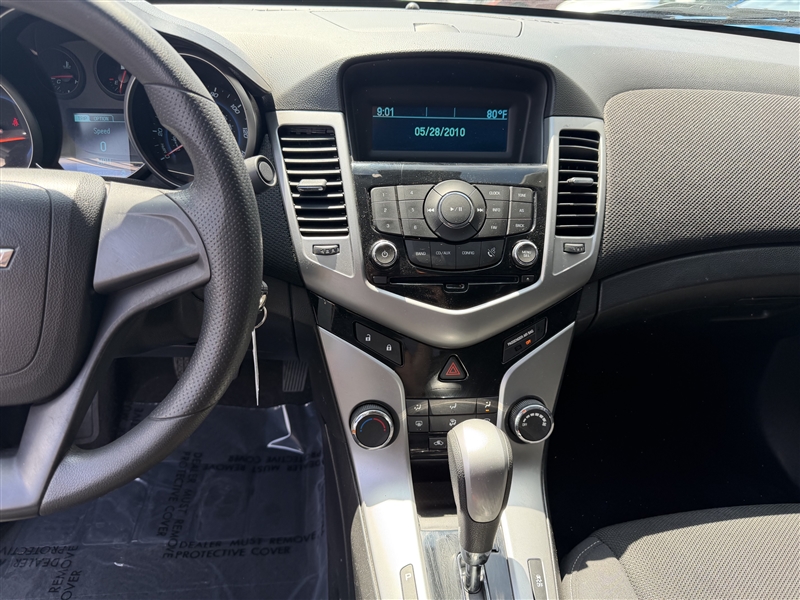 2014 Chevrolet Cruze 1FL - Photo 9