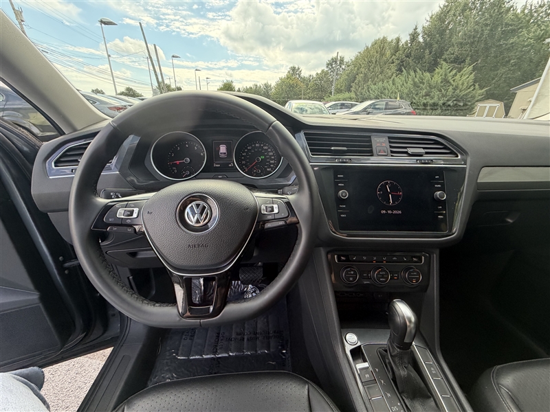 2020 Volkswagen Tiguan SE - Photo 8